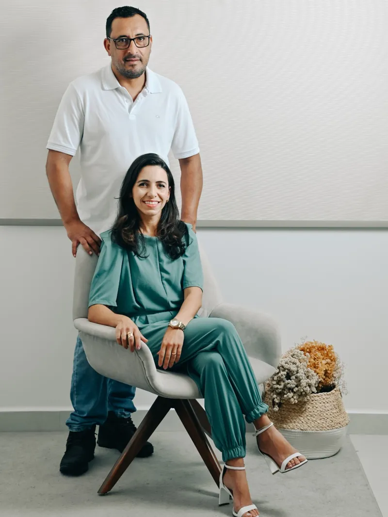 Fernanda e Alessandro, da CORA Cortinas Planejadas